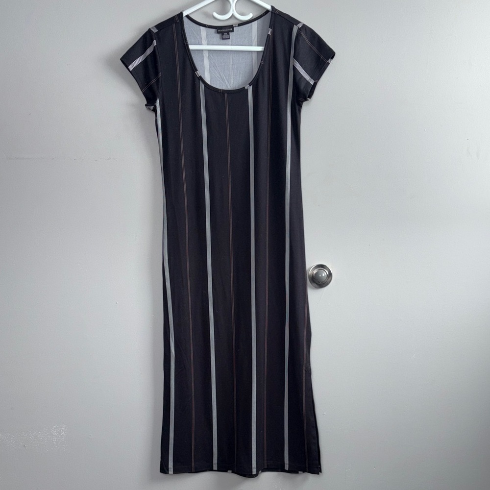 NEW! Magazine Striped Scoop Neck Maxi Dress
